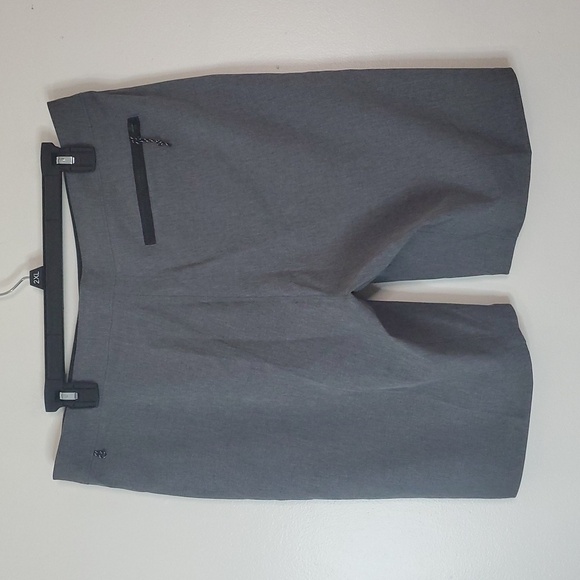 Mens Nike 9' Swim Board Shorts Size 32 Medium Grey Button Closure - Picture 5 of 11